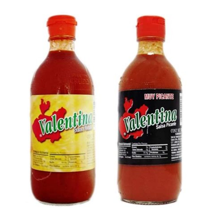 What does Valentina hot sauce taste like?